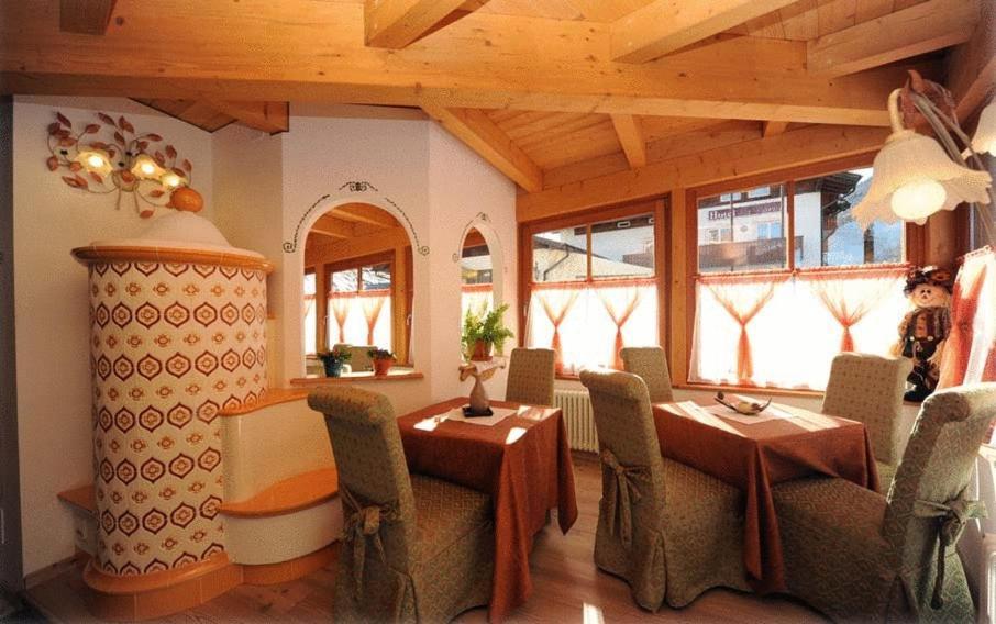 Residence Garni Il Giglio 코메차두라 외부 사진